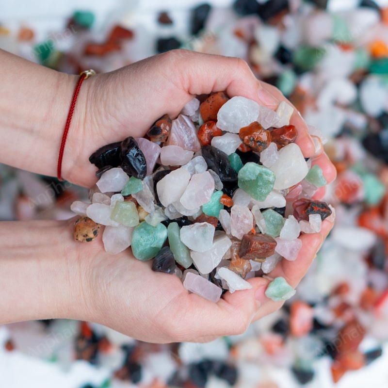 Đá thạch anh cân bằng phong thủy, thu hút tài lộc và tăng cường may mắn