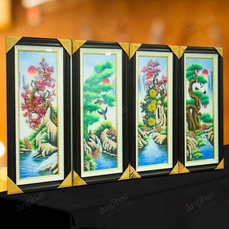 Tranh tứ quý là gì?