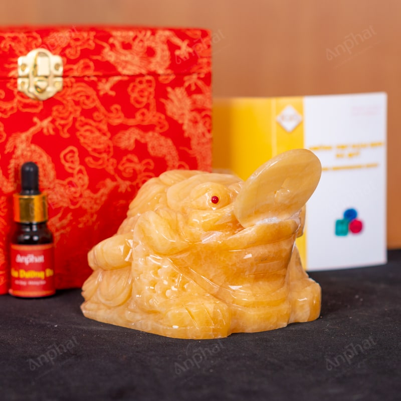 Thiềm Thừ Ngọc Hoàng Long